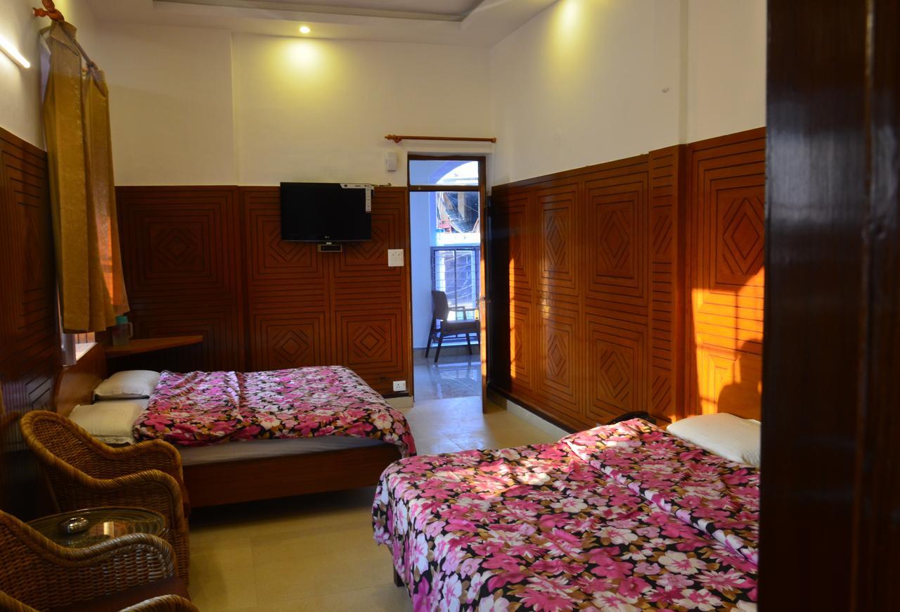 Clarks Hotel Mussoorie Kültér fotó